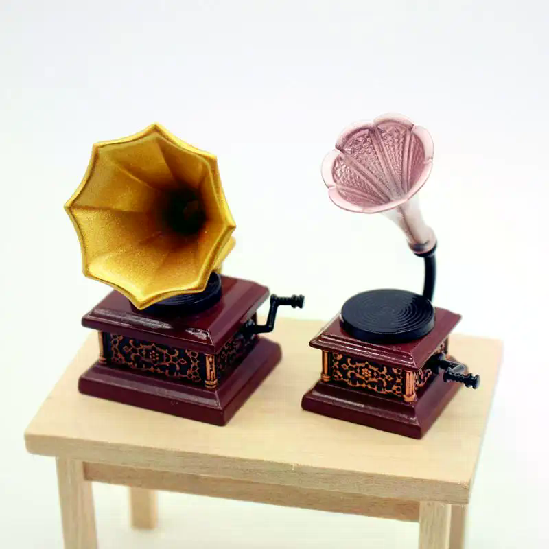 Sustainable Living Architecture - Casa delle bambole Miniature fonografiche vintage